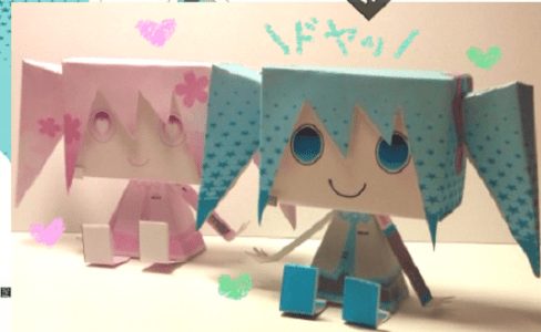 Hatsune and Sakura Miku Graphig 27050226 p0