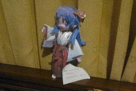 kagami Hiragi putri