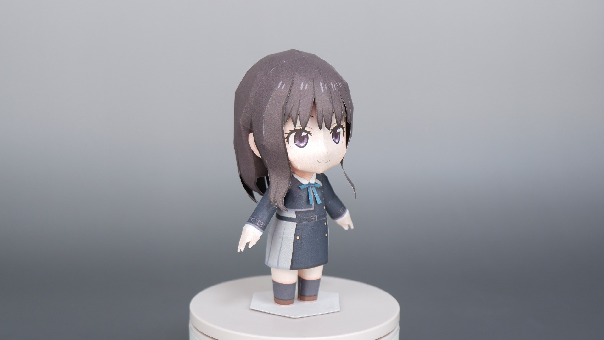 Lycoris Recoil Inoue Takina Chibi Papercraft takina